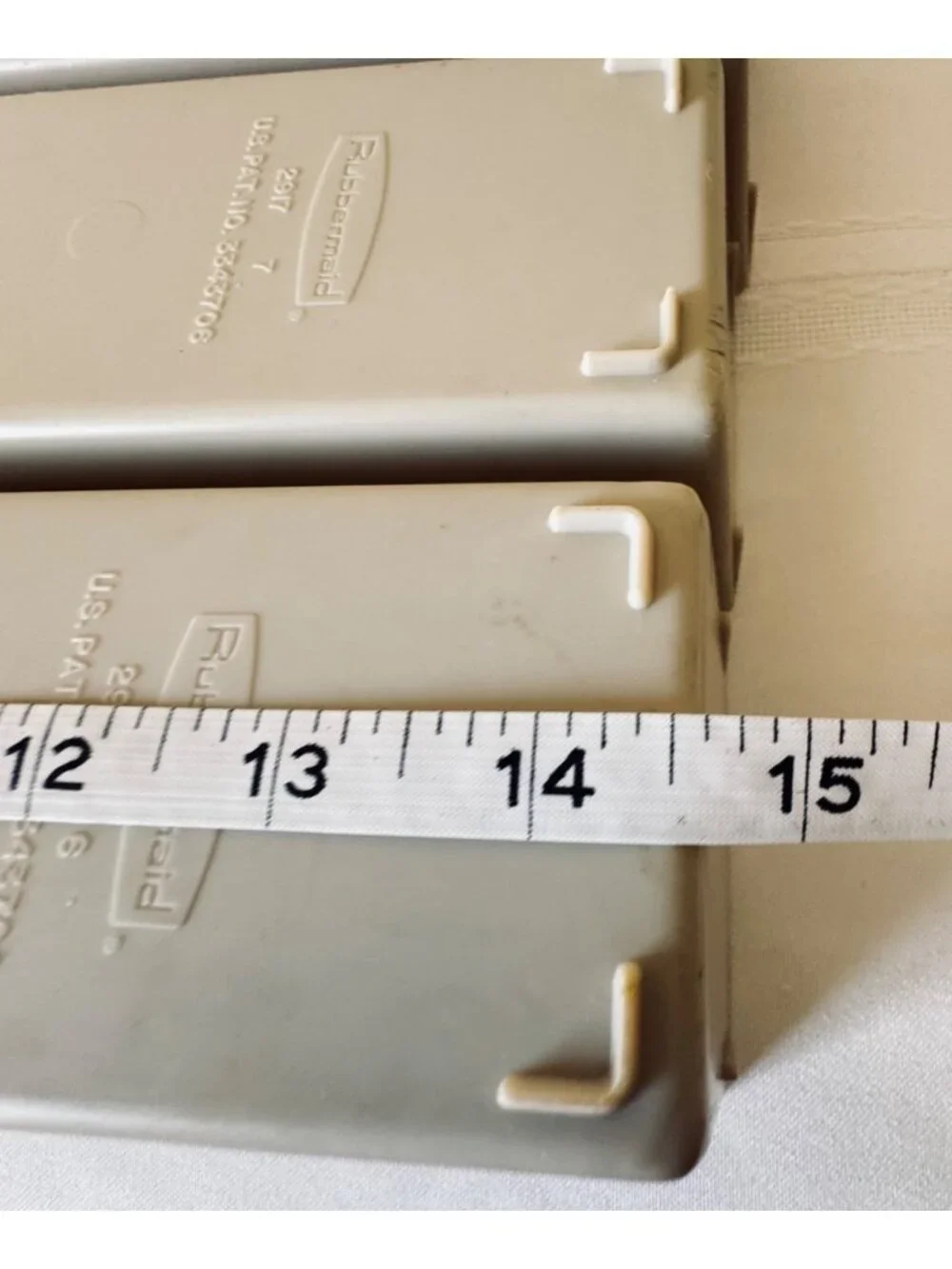 Rubbermaid lot vintage